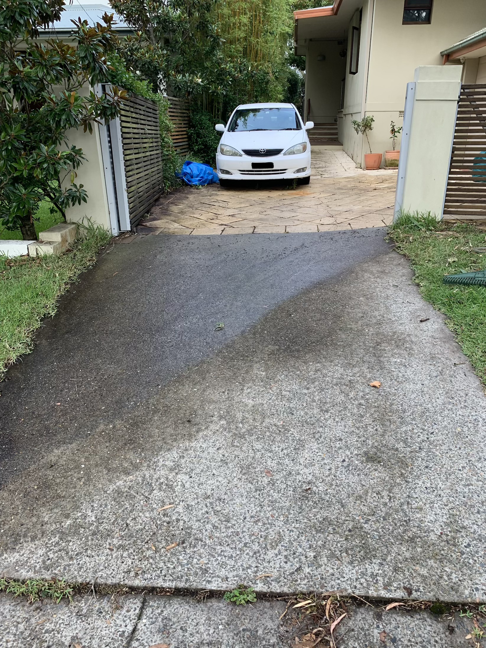 Driveway after OzTeen Rubbish Removals cleared it